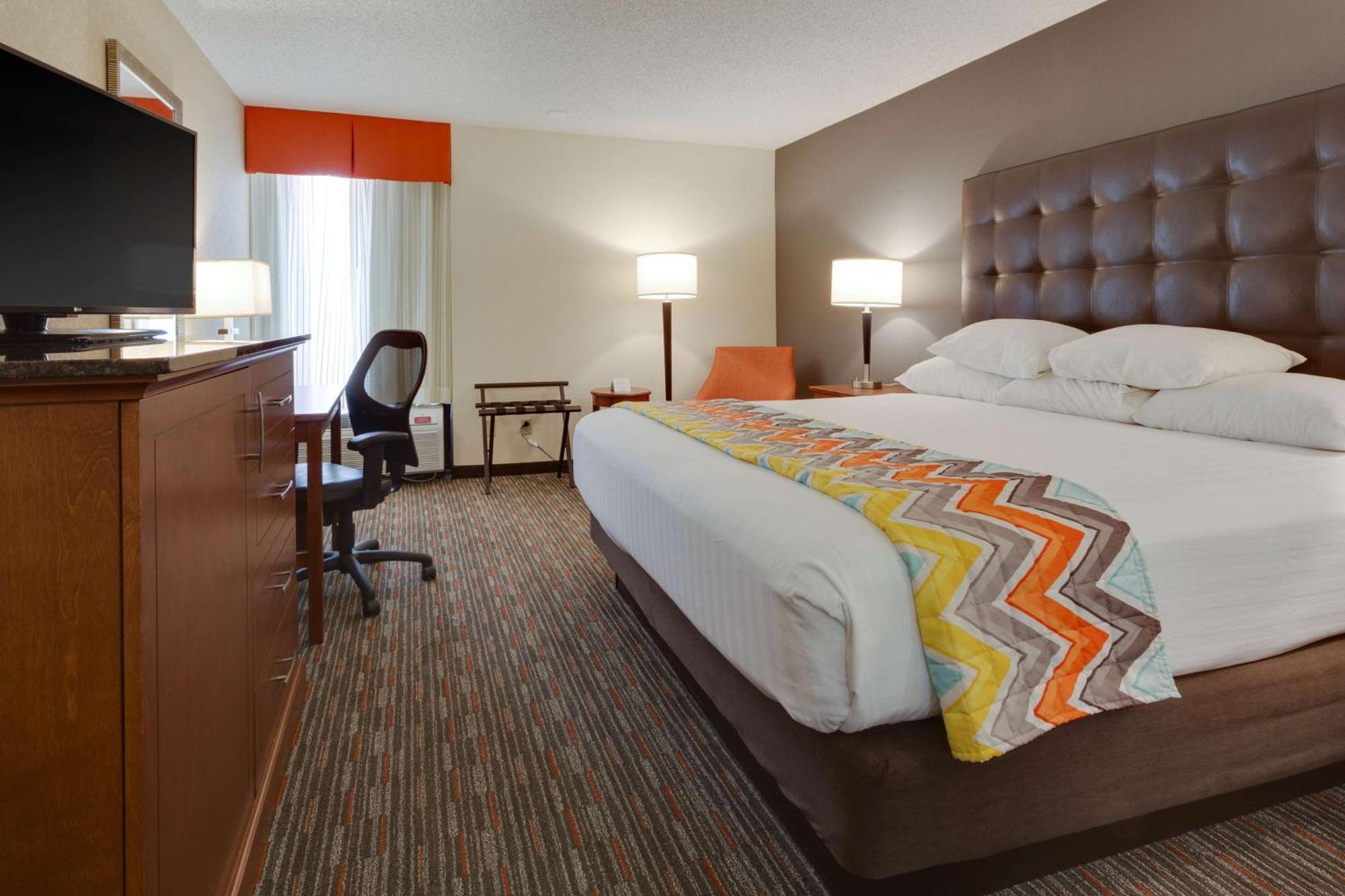 Drury Inn & Suites Columbia Stadium Boulevard Kültér fotó