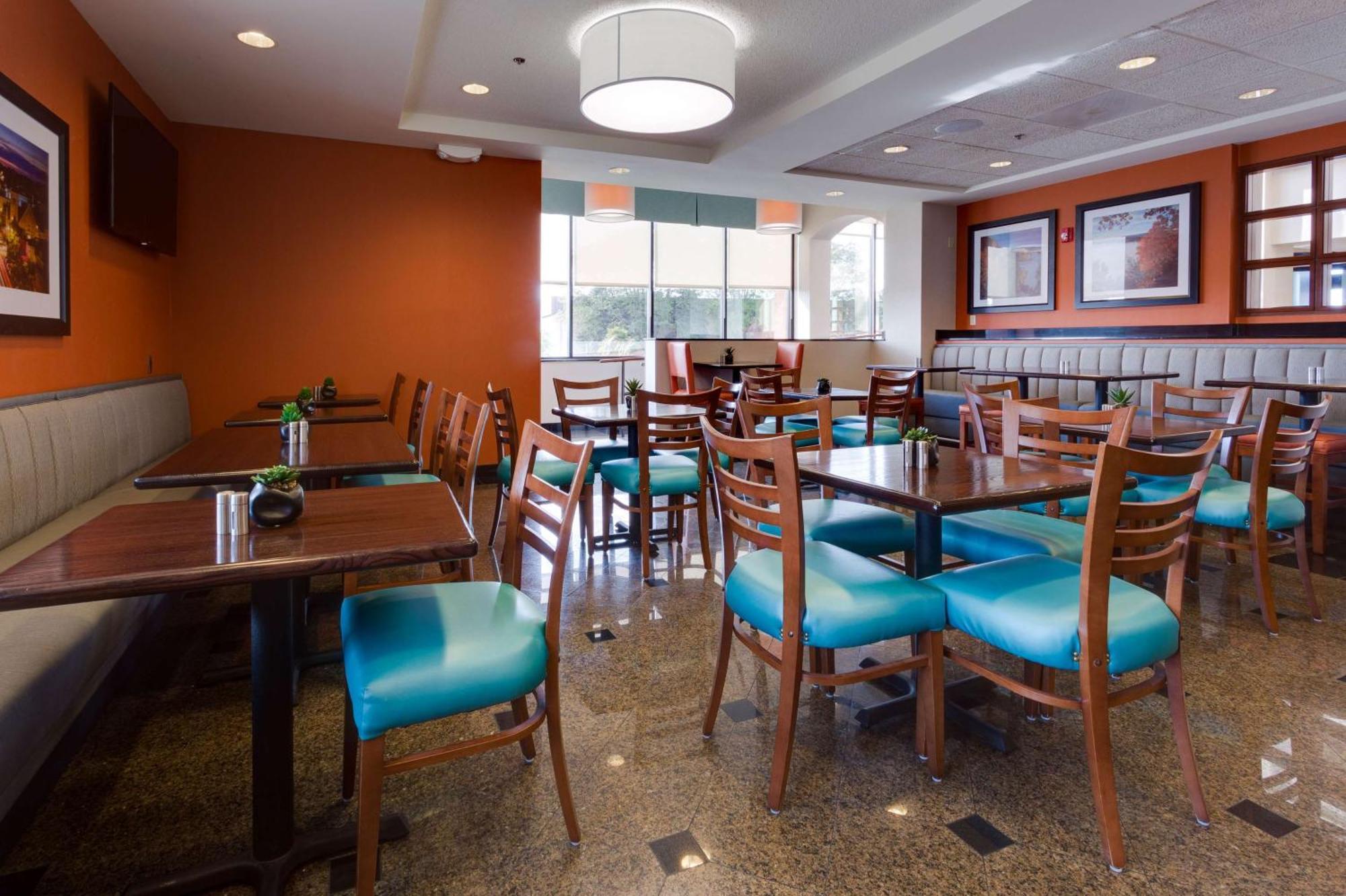Drury Inn & Suites Columbia Stadium Boulevard Kültér fotó