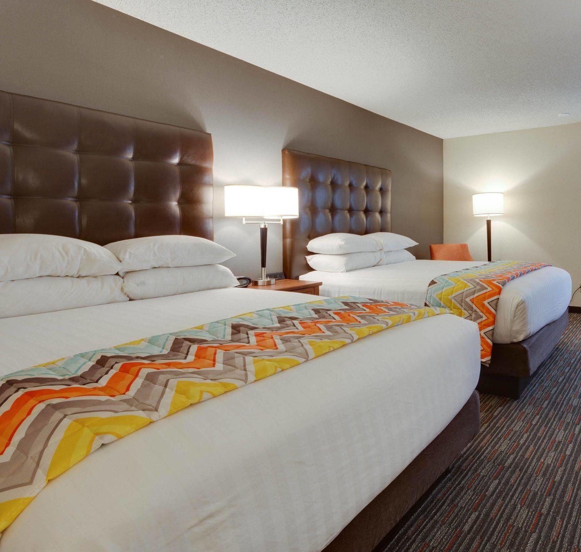 Drury Inn & Suites Columbia Stadium Boulevard Kültér fotó
